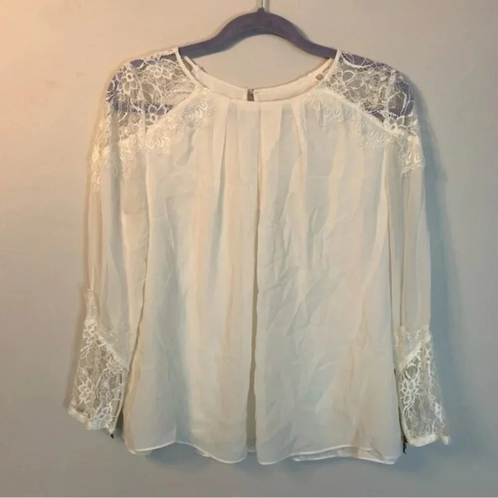 Alice + Olivia Lace 100% Silk Blouse S